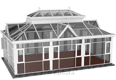 Todo sazona el tejado de inclinación del Sunroom de la extensión de la construcción moderna del recinto
