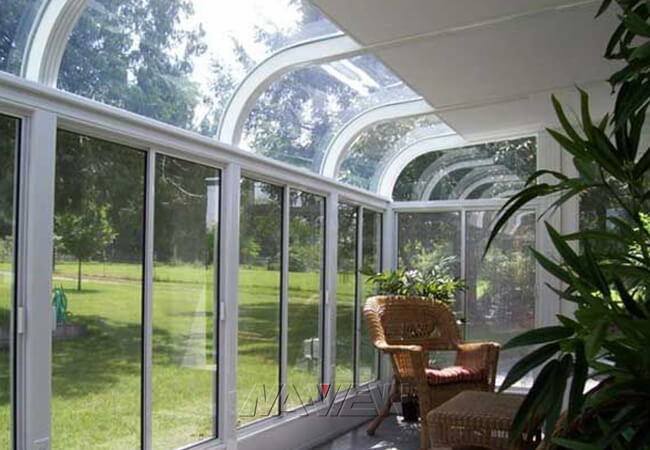 Sunroom de cristal de aluminio prefabricado interior del recinto del patio de 4 estaciones 0